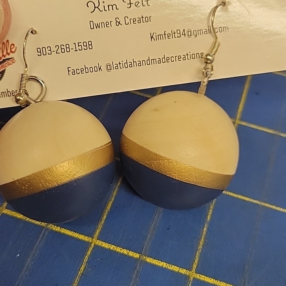 Gold Painted Stripe Wooden Ball 1.5" Earrings Cream Blue